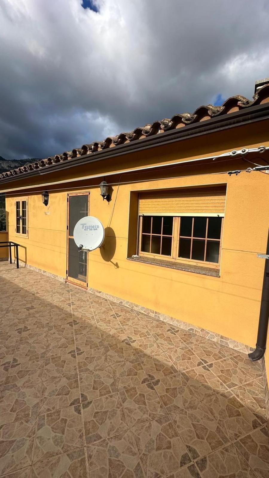 Ca La Cabrera Apartment Alfara de Carles Bagian luar foto