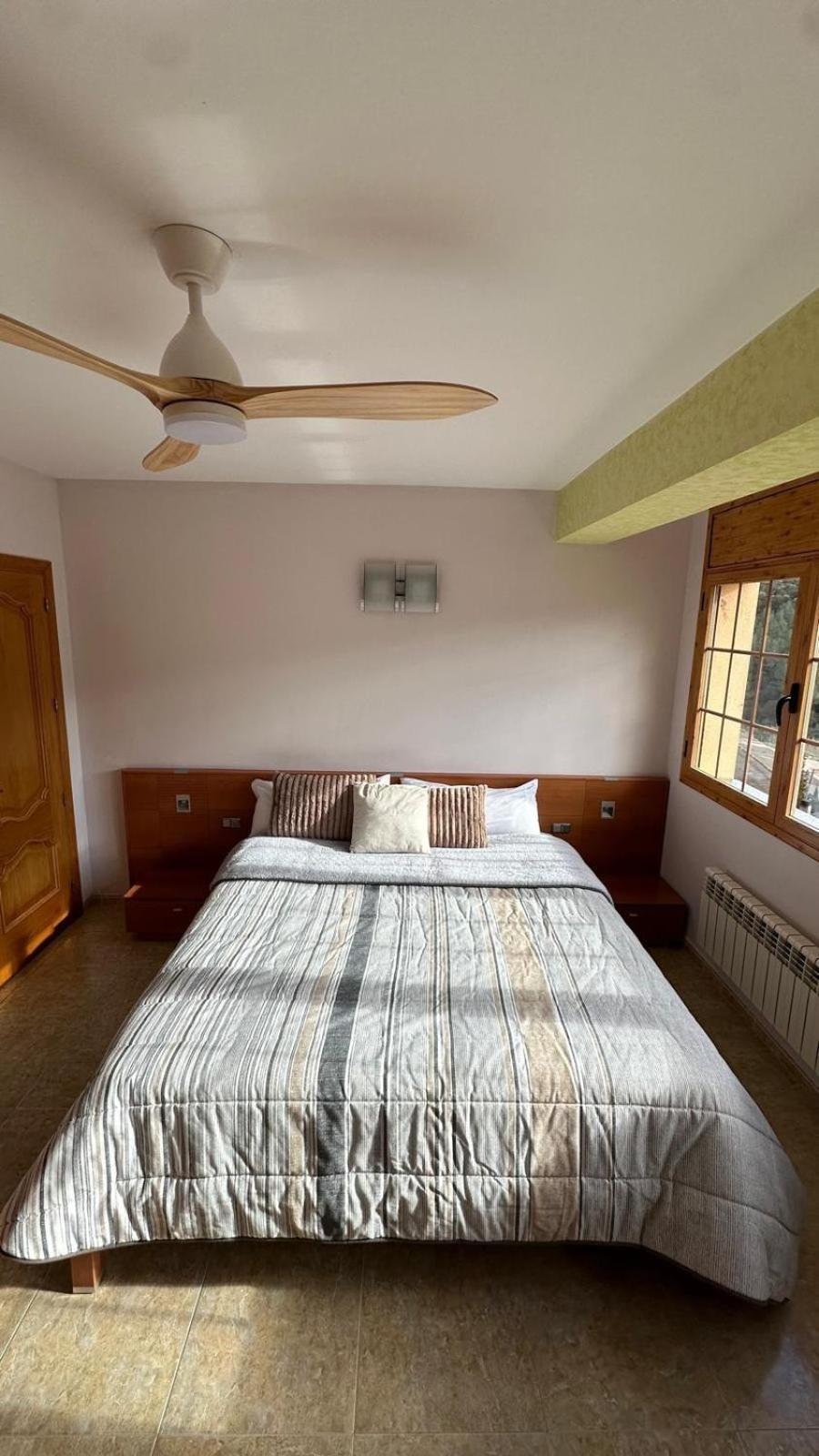 Ca La Cabrera Apartment Alfara de Carles Bagian luar foto